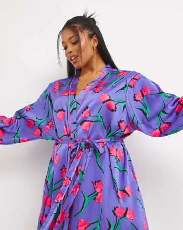 Nobodys Child Satin Long Sleeve Robe