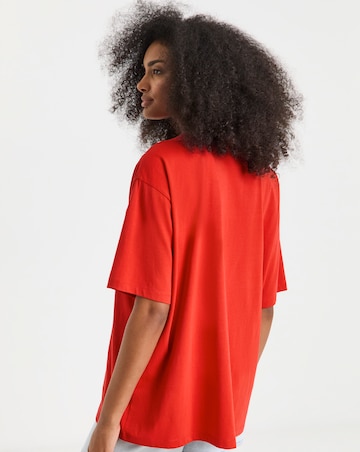 Red Tomatoes Graphic Oversized T-Shirt