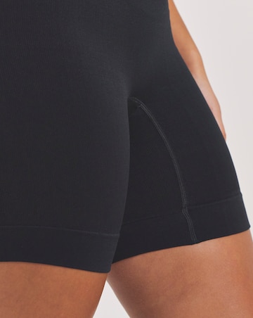 MAGISCULPT Medium Control Seamfree Mid Thigh Bodysuit Black