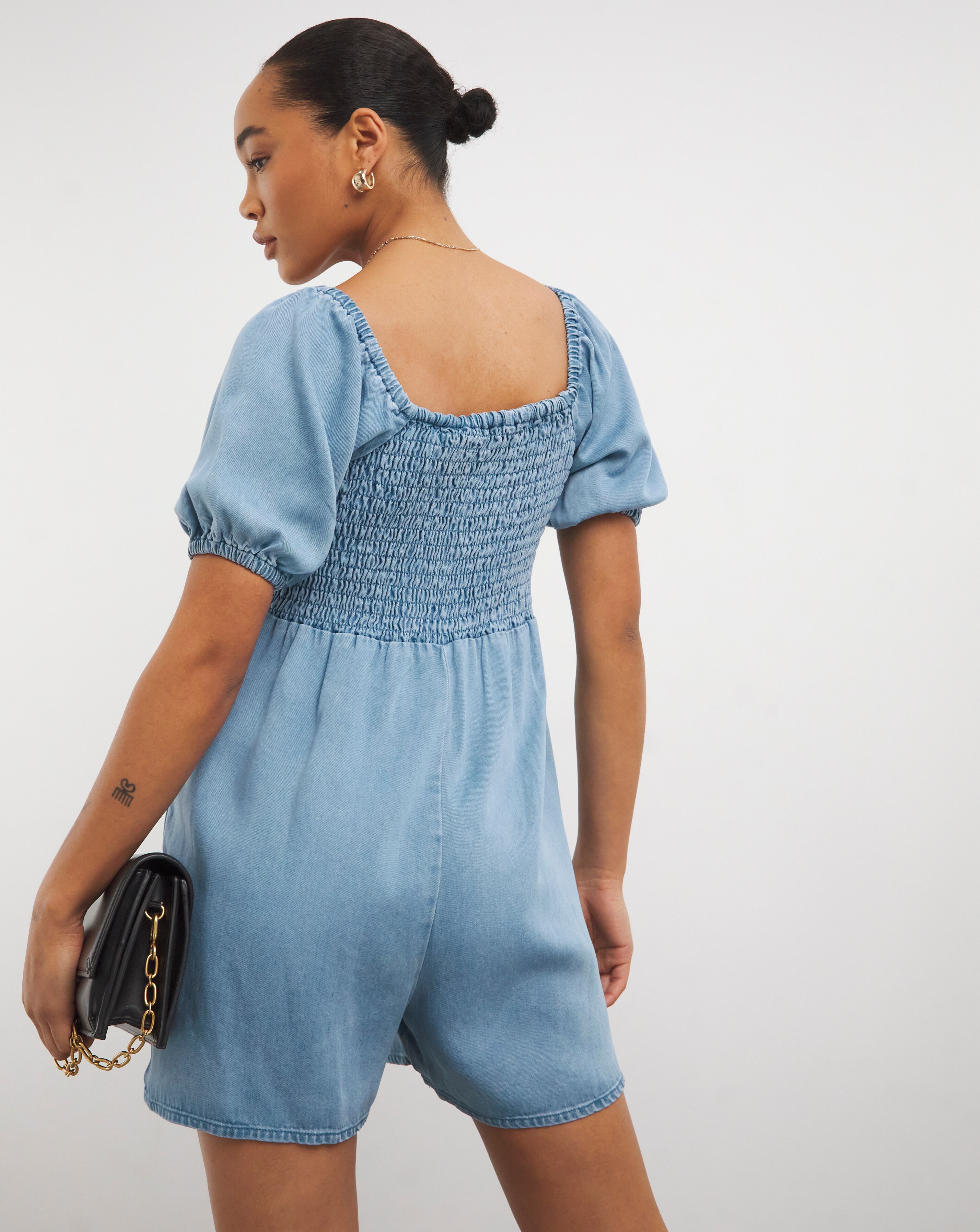 MEDI PUFF SLEEVE ROMPERS Mai \u203bAMERI MEDI PUFF SLEEVE ROMPERS Ameri（アメリ）の「MEDI PUFF