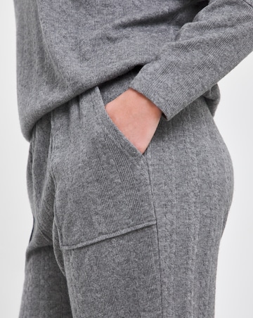 Pretty Secrets Cable Knit Lounge Set