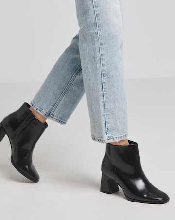 Loise Block Heel Ankle Boots - Wide Fit (E)
