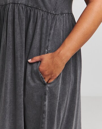Grey Acid Wash Cotton Jersey Short Sleeve Pocket Midi Dress