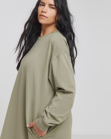 Green Short Sweatshirt Dress With Pockets