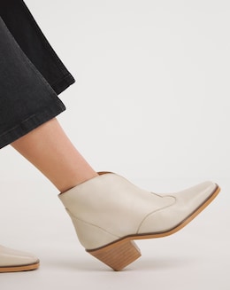 Alma Leather V Cut Western Ankle Boots - Extra Wide Fit (EEE)