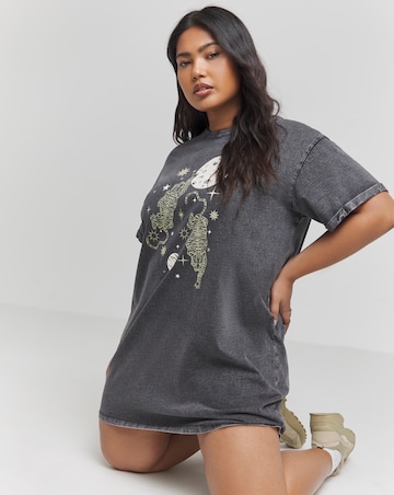 Acid Wash Graphic T-Shirt Dress