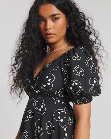 Twisted Wunder Bella Smiley Sweetheart Neck Mini Dress