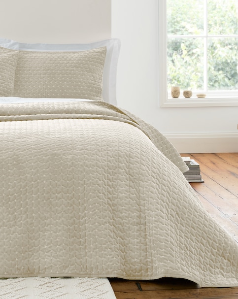 Bianca Attica Velvet Embroidered Bedspread
