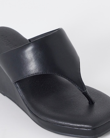 Fresno Wegded Toe Post Sandals - Extra Wide Fit (EEE)