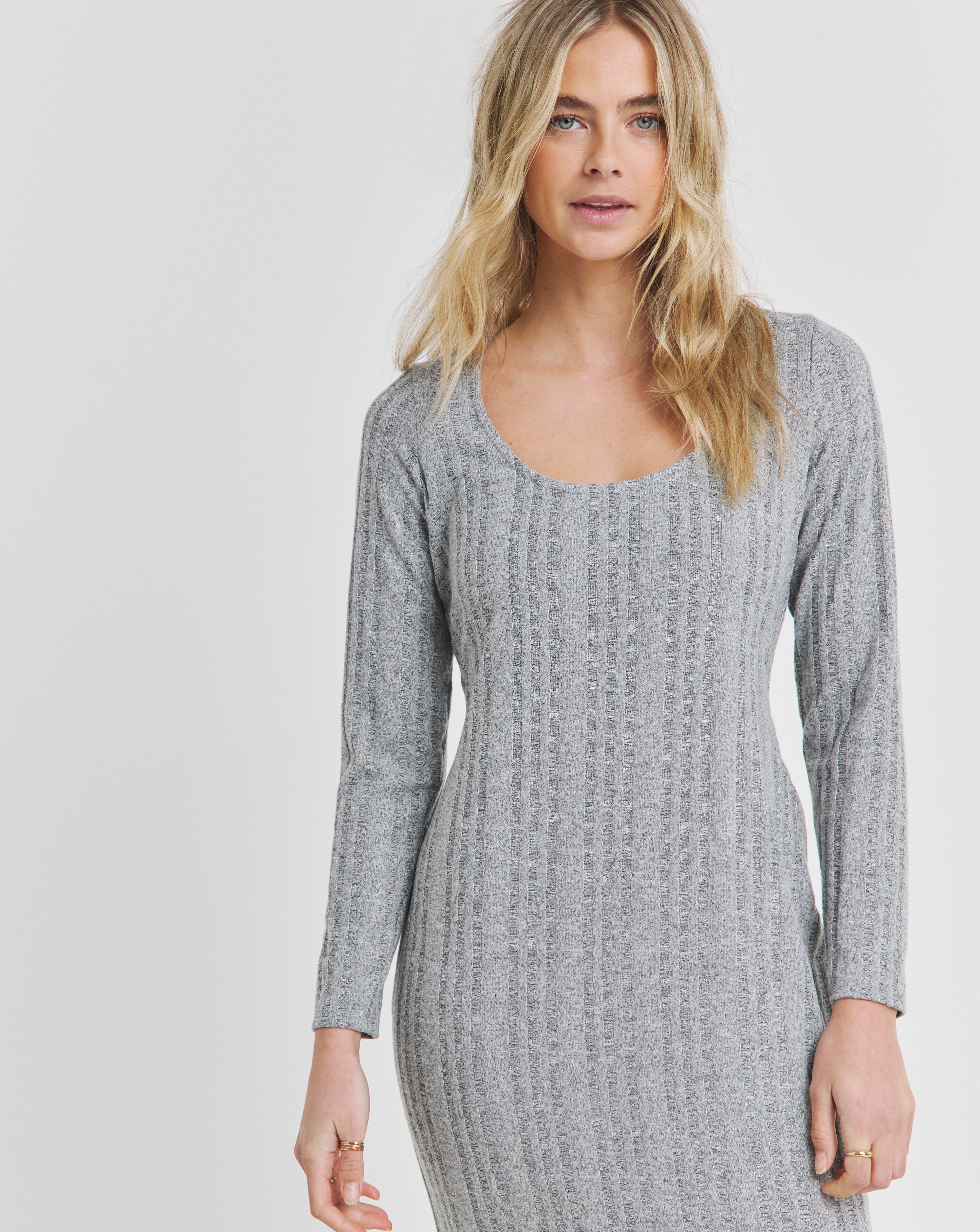 strapless open back dress Grey Ribbed Scoop Neck Plunge Long Sleeve Maxi Dress