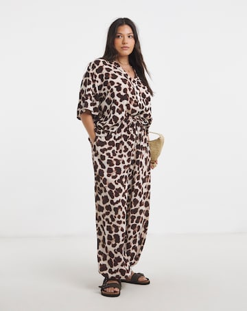 Leopard Print Crinkle Revere Shirt