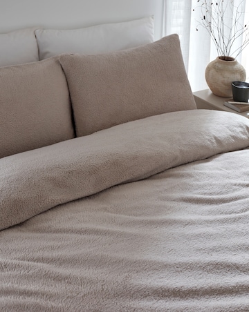 Cosy Cuddle Fleece Duvet Set