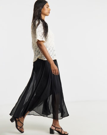 Joanna Hope Textured Floral Blouse