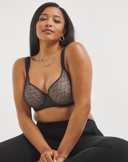 Dorina Curves Leila Moulded Cup Wired Spacer Bra
