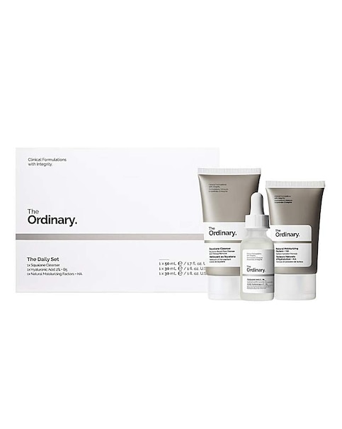 The Daily Set Skincare Gift Set