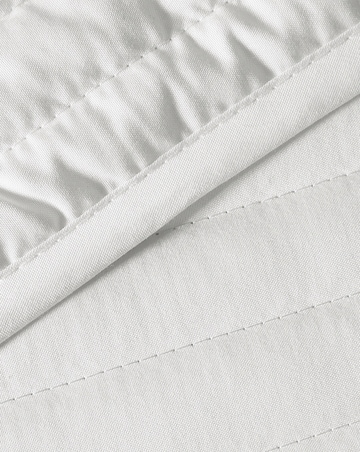 Bianca Quilted Lines Bedspread