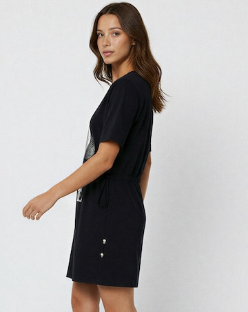 Religion Dress