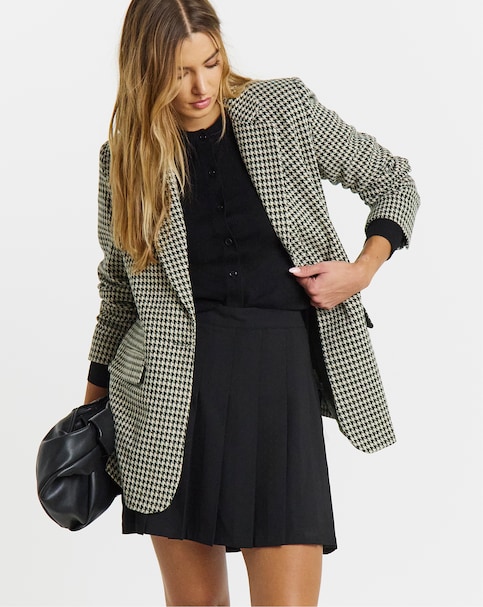 Simply Be Woven Pleated Mini Skirt