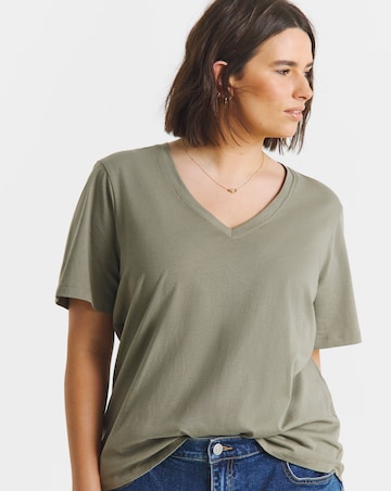 Simply Be Khaki and Black 2 Pack V Neck T-Shirts