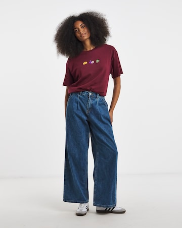 Burgundy Christmas Savoury Embroidery T-Shirt