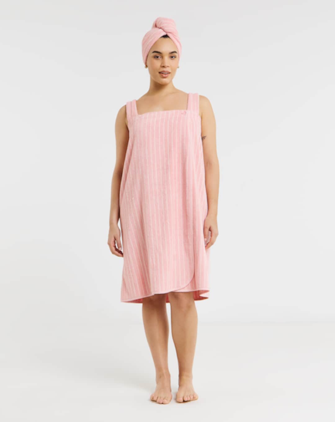 Women's Plus Size Dressing Gowns, Robes & Wraps | Simply Be Women's Plus Size Dressing Gowns, Robes & Wraps | Simply Be