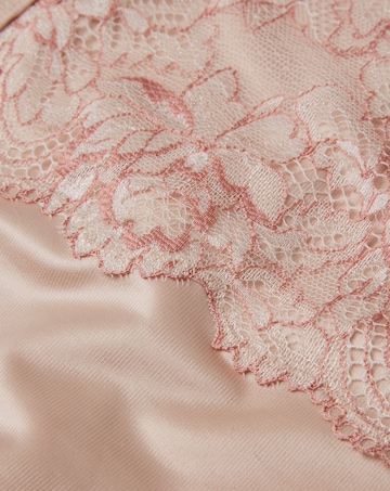 MAGISCULPT Ella Lace Firm Control Anti Chafing Thighshaper Shorts - Blush