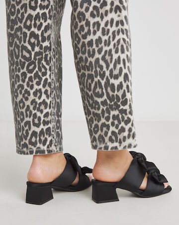 Camelia Double Bow Low Heeled Sandals - Wide Fit (E)