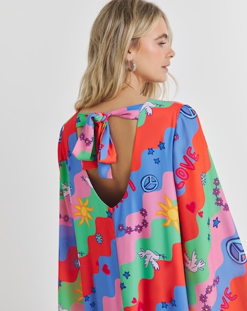 Twisted Wunder Alaska Chiffon Maxi Dress