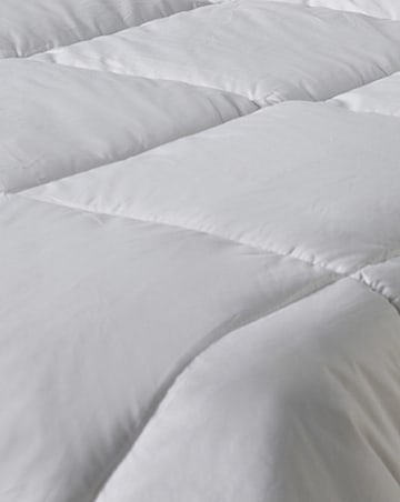 Downland Luxury Feels Like Down 10.5 Tog Duvet