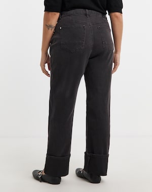 Black Turn Up Hem Straight Leg Jeans - Image 12