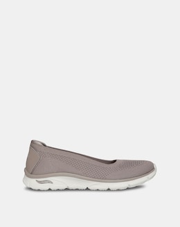 Skechers Arch Support Sunny Ballerina Standard Fit