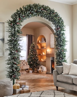 Salzburg Christmas Tree Arch - 8ft