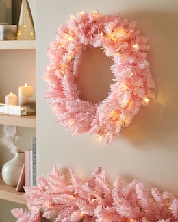 Chamonix Pre-Lit Christmas Wreath