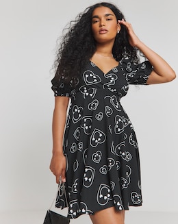 Twisted Wunder Bella Smiley Sweetheart Neck Mini Dress