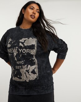 Washed Graphic Sweatshirt