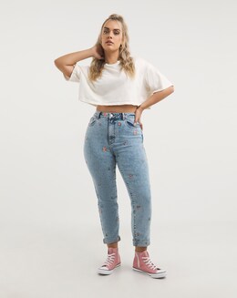 Floral Embroidered Slim Mom Jeans