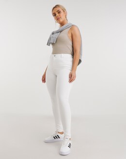 White 24/7 Skinny Jeans