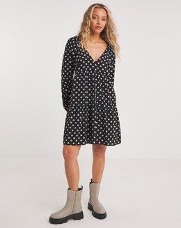 Floral Print Tiered Smock Dress