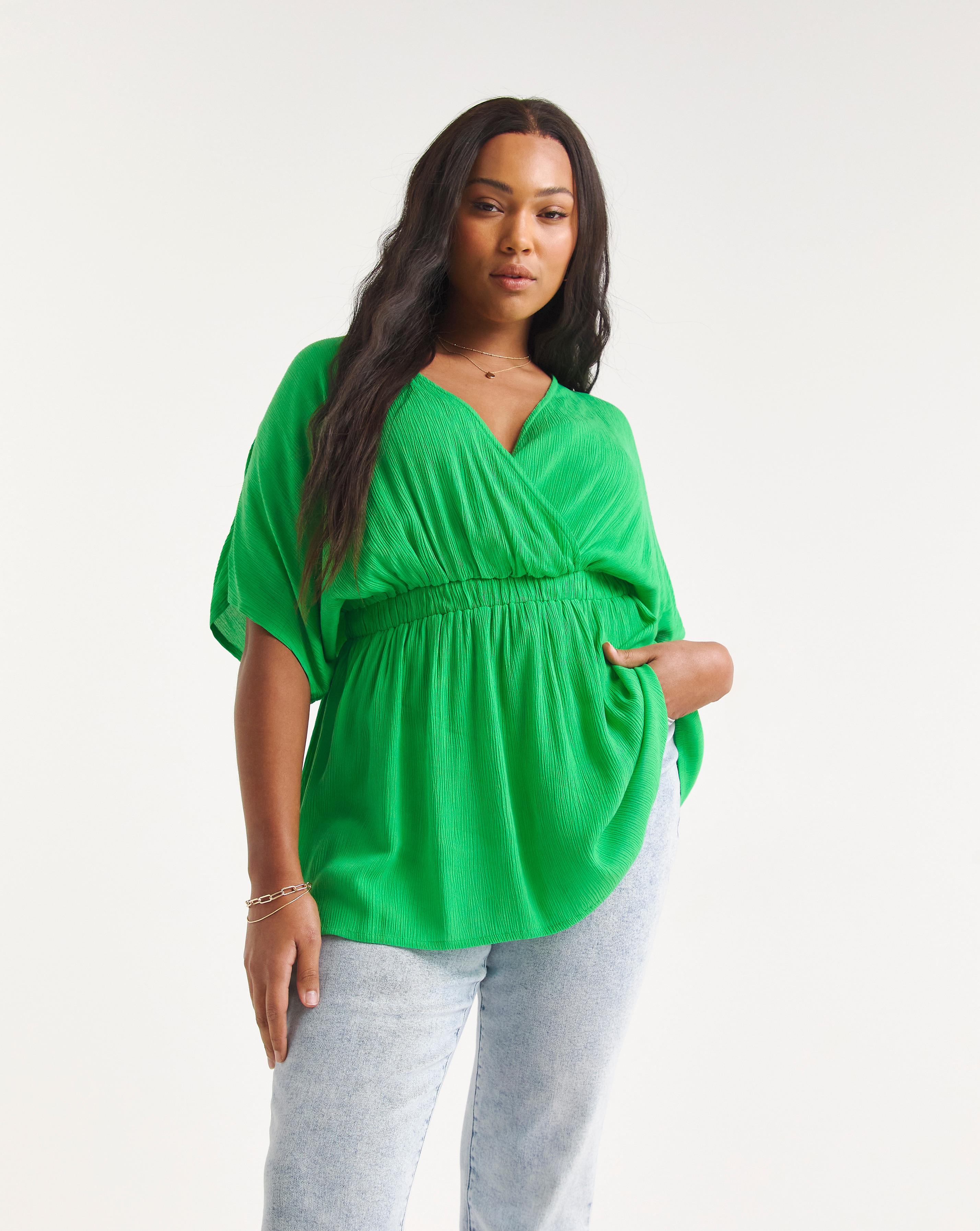 discount plus size tops