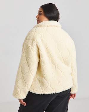 Cream Teddy Quilt Jacket - Image 4