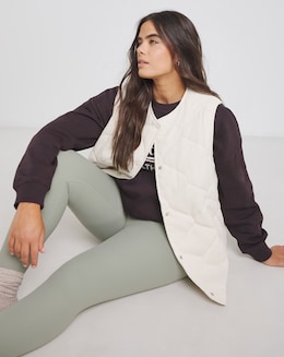 Stone Textured Quilted Round Collar Gilet
