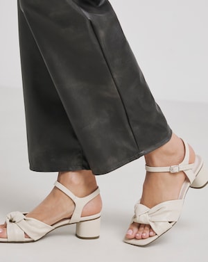 Volume Twist Block Heel Sandal EEE Fit - Image 2