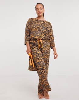 Joe Browns Floral Fox 3/4 Sleeve PJ in a Bag