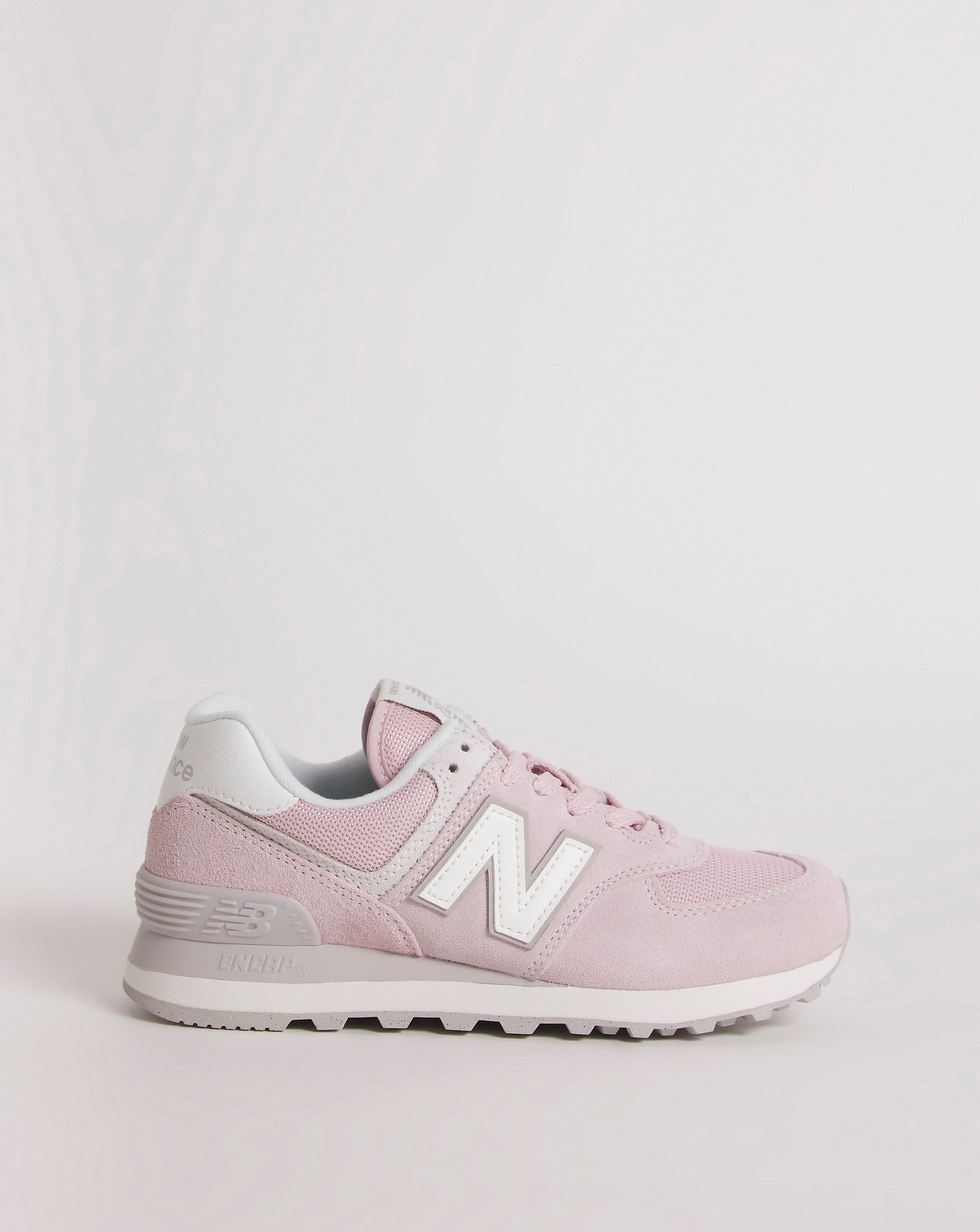 New balance trainers size 7 deals
