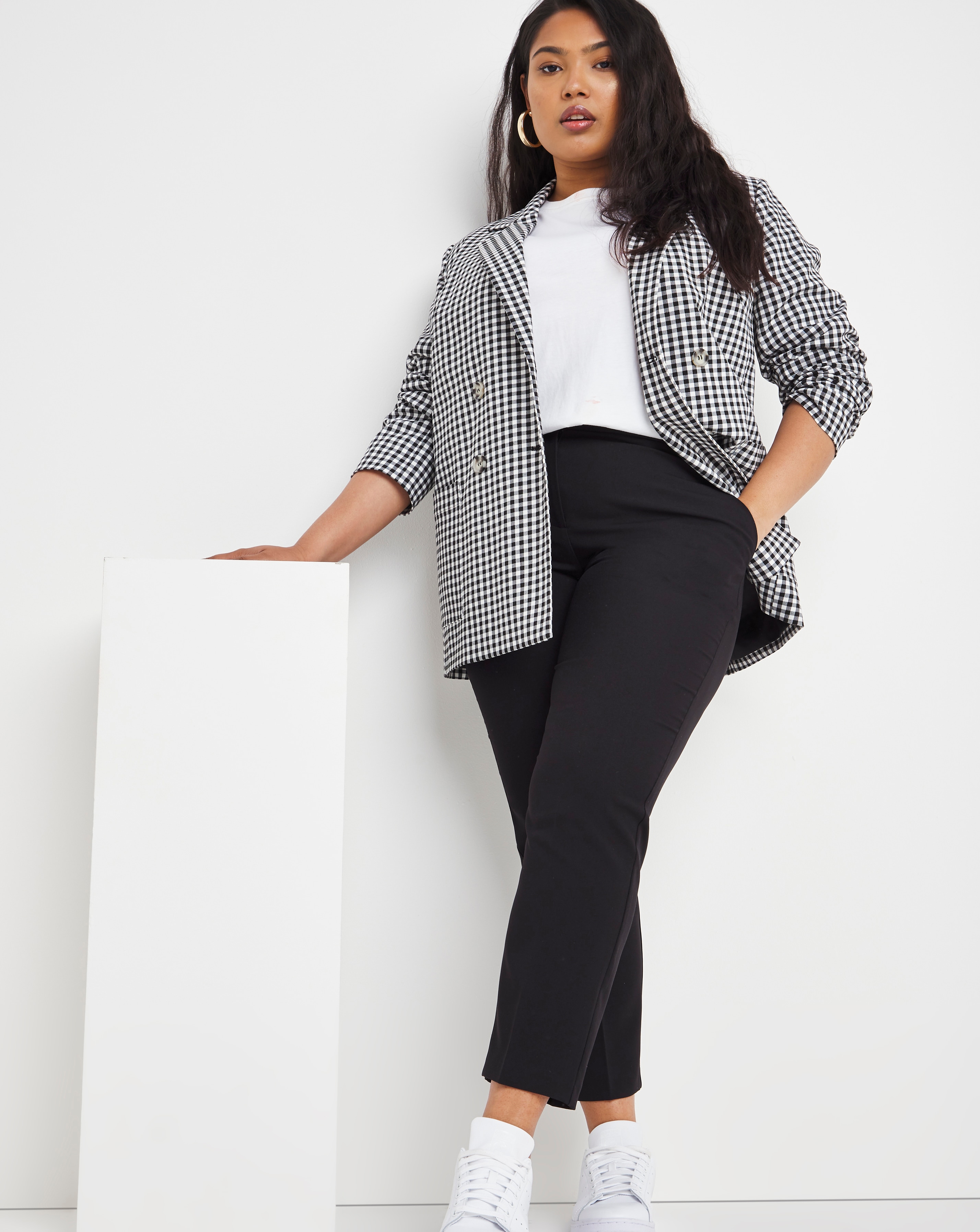 black plus size trousers