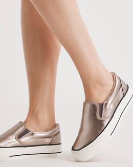 Nielson Slip On Chunky Sole Trainers Wide Fit