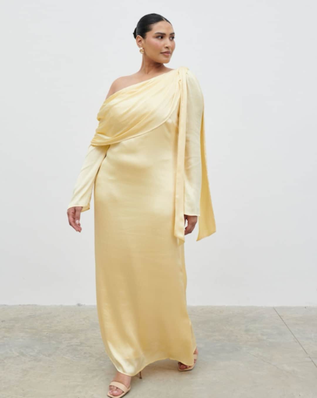 strapless open back dress Plus Size Off-Shoulder High-Low Chiffon Wedding Guest Dresses featuring  Short Sleeves