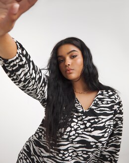 Mono Print Long Sleeve V Neck Boxy Blouse
