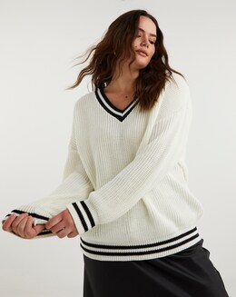 Cream Tipped V Neck Jumper