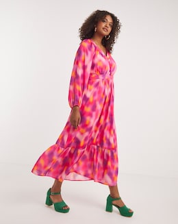 Twisted Wunder Betty Maxi Dress